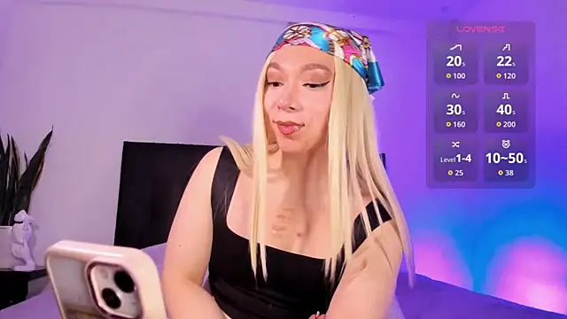 Snapshot of victoria_qq chatting on February 2026 02:12:01 AM victoria qq online show from February 2026 02:12:01 AM