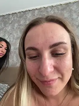 RuslanaXX online show from October 2025 02:45:02 AM