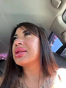 RuslanaXX online show from June 2026 05:45:01 AM