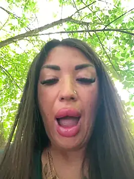 RuslanaXX online show from June 2026 05:45:01 AM