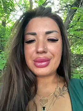 RuslanaXX online show from June 2026 05:40:01 AM