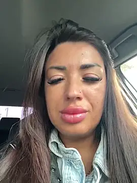 RuslanaXX online show from April 2026 04:59:02 AM