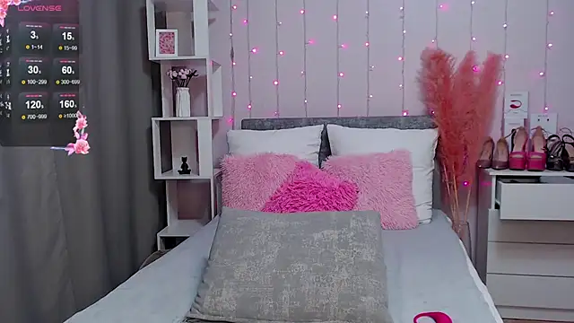 Snapshot of PornoGirlX chatting on September 2025 05:52:02 AM PornoGirlX online show from September 2025 05:52:02 AM