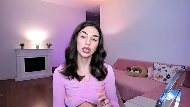 AnysaSmith online show from April 2026 08:20:01 PM