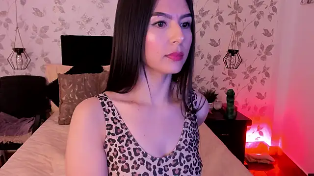 Nathaly-Lopez online show from October 2025 01:30:01 PM