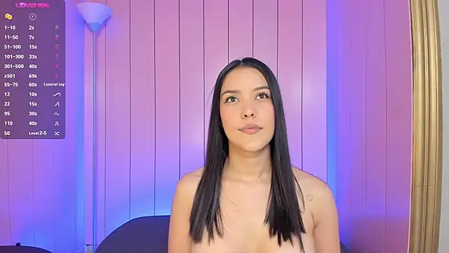 lexiethompson  online show from December 2025 12:11:01 PM