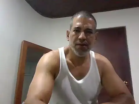 jackbigcock11 online show from November 2025 05:52:01 AM