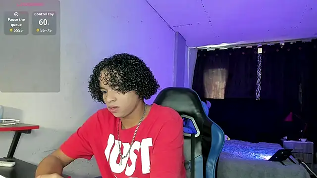 Noah Smith04 online show from April 2026 07:09:01 PM