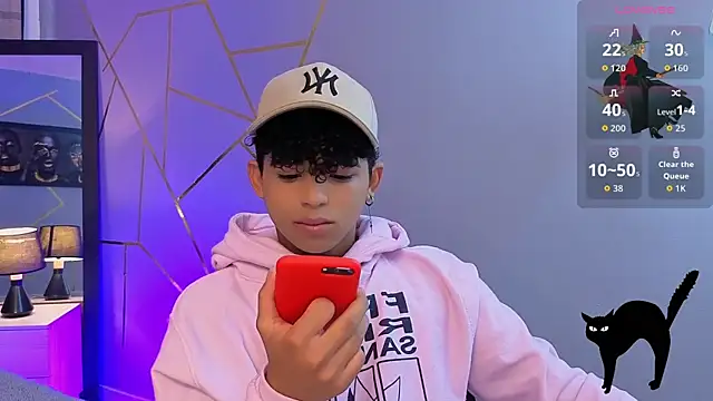 Noah Smith04 online show from October 2025 03:13:02 PM