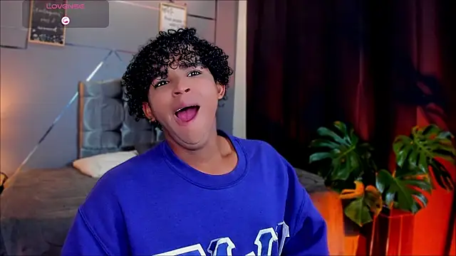 Noah Smith04 online show from November 2025 12:20:01 PM