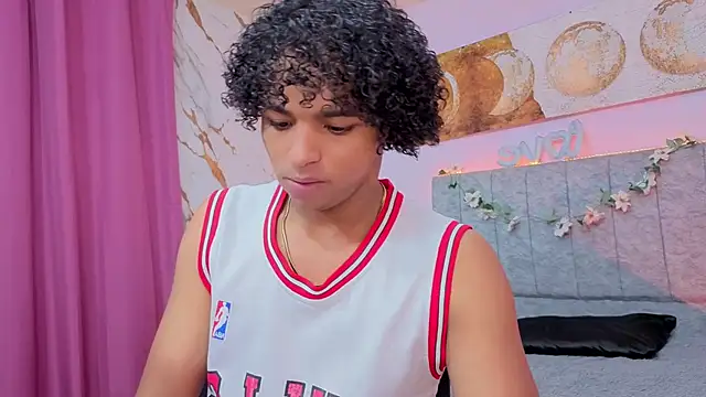 Snapshot of Noah_Smith04 chatting on March 2026 12:46:02 PM Noah Smith04 online show from March 2026 12:46:02 PM