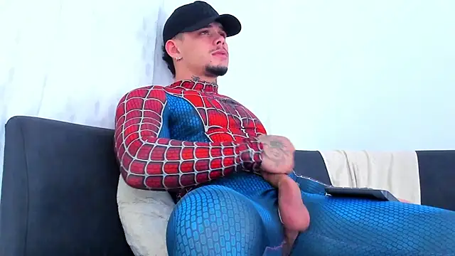 Snapshot of NoahhBrown chatting on October 2025 04:44:02 AM NoahhBrown online show from October 2025 04:44:02 AM