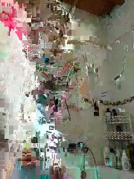 BecciDeluxe online show from September 2025 12:00:02 PM