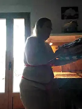 BecciDeluxe online show from October 2025 03:20:01 PM