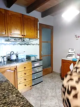 BecciDeluxe online show from December 2025 10:10:01 AM