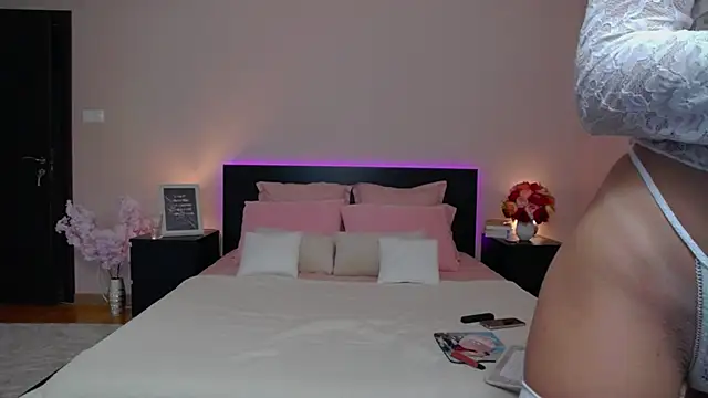 AyanaJoy online show from February 2026 07:41:01 AM