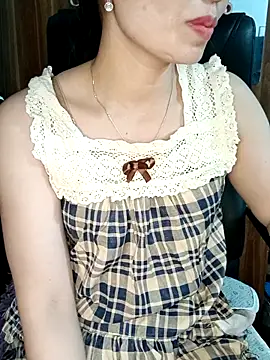 Blythe 69 online show from March 2026 11:33:01 PM