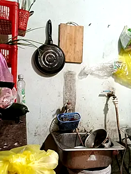 Blythe 69 online show from February 2026 01:17:02 AM