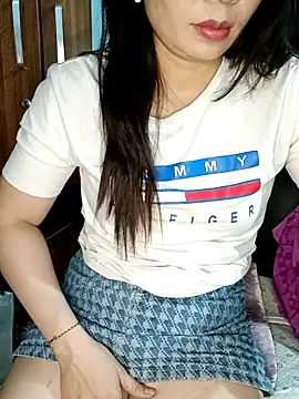 Blythe 69 online show from March 2026 11:32:01 PM