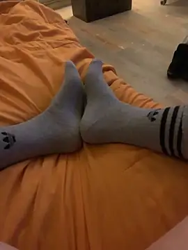 footsy35 online show from April 2026 03:46:02 AM