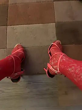 footsy35 online show from February 2026 07:32:02 PM