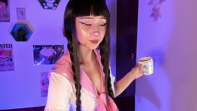 MonxxsLove online show from May 2026 04:27:01 AM