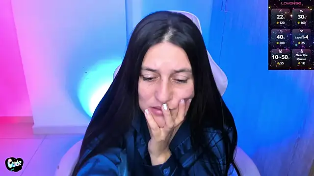 Saskyaa online show from May 2026 03:28:02 AM