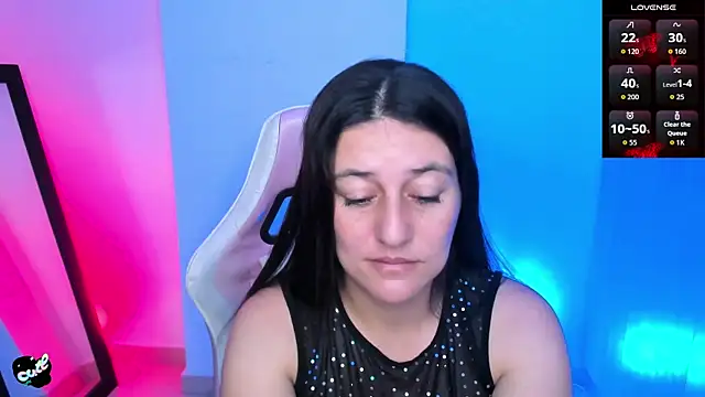 Saskyaa online show from April 2026 03:05:01 PM