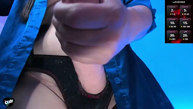 Saskyaa online show from April 2026 02:24:01 PM