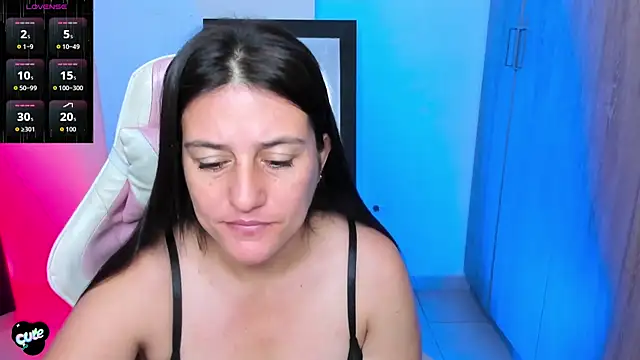 Saskyaa online show from September 2025 02:18:01 AM