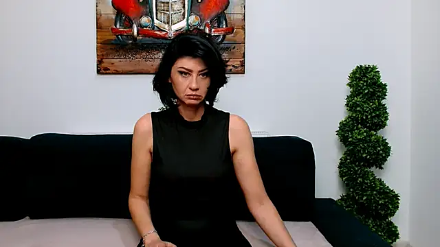 Snapshot of Taissa4U chatting on November 2025 08:34:02 PM Taissa4U online show from November 2025 08:34:02 PM