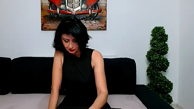 Snapshot of Taissa4U chatting on October 2025 06:41:02 PM Taissa4U online show from October 2025 06:41:02 PM