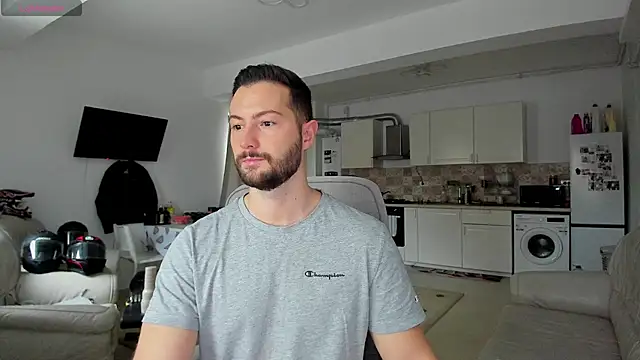 ZackFraser online show from November 2025 07:12:02 AM