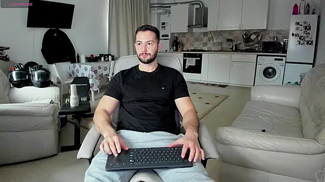 ZackFraser online show from October 2025 10:38:02 AM