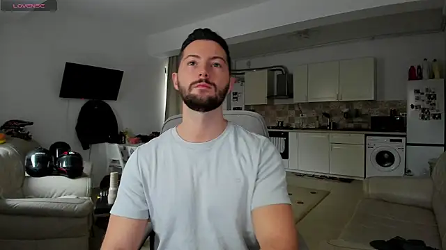 ZackFraser online show from November 2025 09:56:01 AM