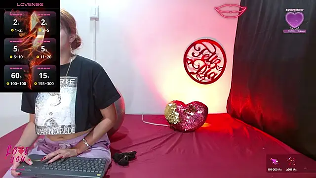 cleopatraa online show from February 2025 10:25:02 PM