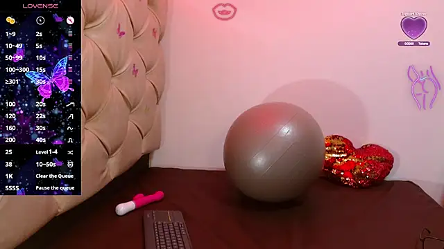 cleopatraa online show from September 2025 06:18:02 PM