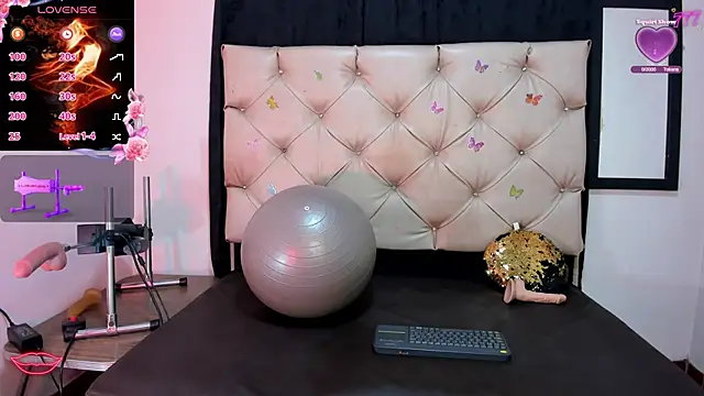 cleopatraa online show from March 2026 06:59:02 PM