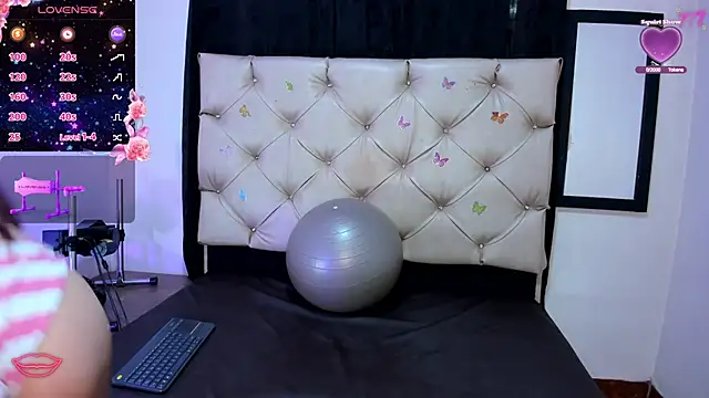 cleopatraa online show from March 2026 02:32:02 PM