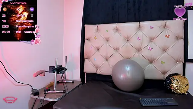 cleopatraa online show from March 2026 08:49:02 PM