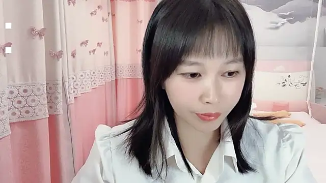 Snapshot of Shleybaby chatting on October 2025 06:58:01 AM Shleybaby online show from October 2025 06:58:01 AM