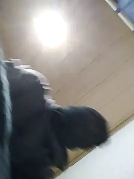 Luziluzi0999 online show from February 2026 04:12:02 AM