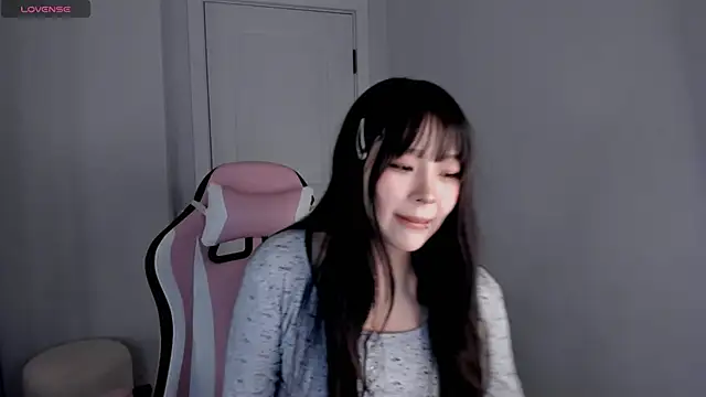 hee young11 online show from October 2025 05:35:02 PM