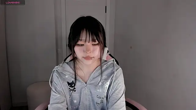 hee young11 online show from November 2025 11:08:02 PM