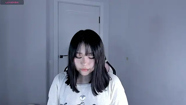 hee young11 online show from December 2025 05:56:02 PM