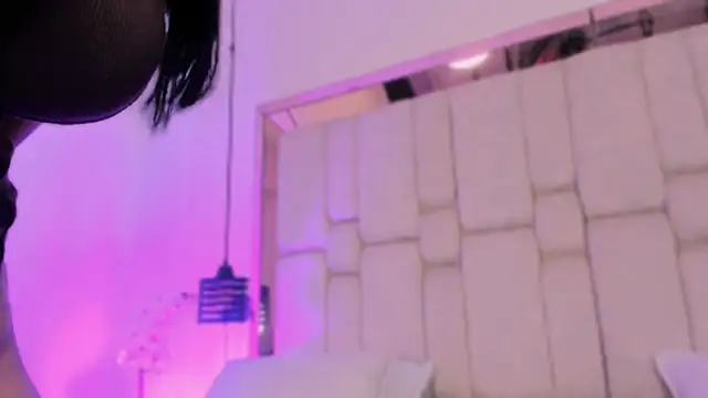 Kleverly Manson1 online show from February 2026 04:15:01 AM