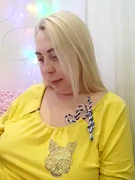 Snapshot of HotJanet chatting on January 2025 03:26:01 PM HotJanet online show from January 2025 03:26:01 PM