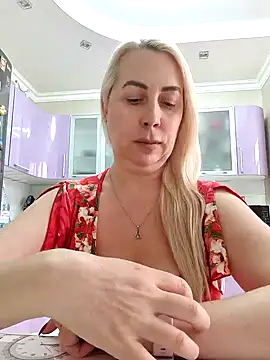 Snapshot of HotJanet chatting on February 2025 12:57:02 PM HotJanet online show from February 2025 12:57:02 PM