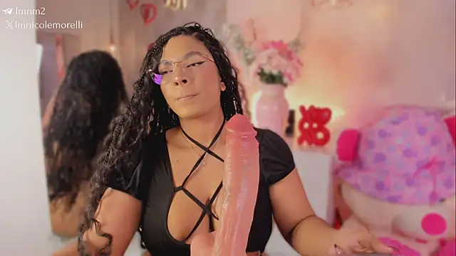 Nicolemorelli2 online show from February 2026 04:52:01 PM