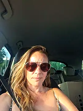 Maryli-O online show from April 2026 05:52:01 PM